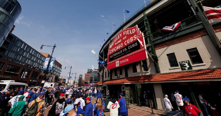 video:-man-slaps-young-mlb-fan-for-refusing-to-stand-for-national-anthem-at-cubs-game