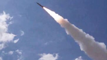 iran-pounds-kuwait-with-fresh-wave-of-missile-launches-after-us-strikes