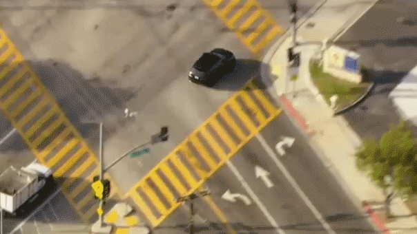 fleeing-suspect-captured-after-wild-range-rover-chase-across-los-angeles-county