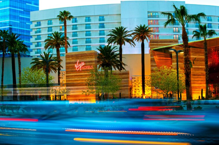 las-vegas-sportsbook-employee’s-cartoonish-attempt-to-rob-his-own-workplace-ends-in-epic-failure