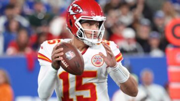 patrick-mahomes-shockingly-set-to-be-‘fully-cleared’-seven-months-after-tearing-acl