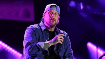 jelly-roll’s-daughter-fiercely-denies-cheating-rumors,-days-after-divorce-from-bunnie-xo-finalized