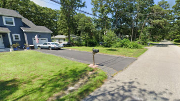toddler,-2,-in-critical-condition-after-being-found-unconscious-in-long-island-family-pool