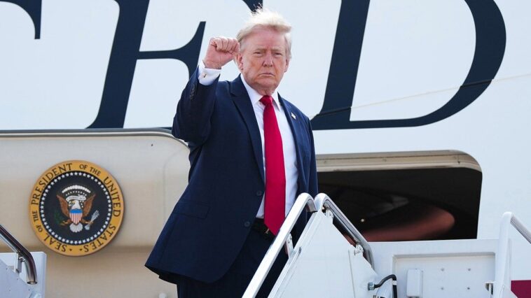 trump-flexes-gop-muscle-in-arizona-primaries-as-dems-dodge-far-left-upset