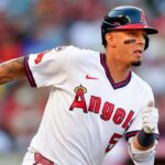 angels-third-baseman-brings-basketball-onto-the-diamond,-turns-slick-double-play-with-unconventional-move