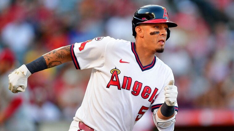 angels-third-baseman-brings-basketball-onto-the-diamond,-turns-slick-double-play-with-unconventional-move