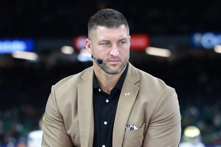 tim-tebow-comes-out-of-espn-bloodbath-with-new-contract