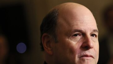 nolte:-jason-alexander-apologizes-for-2012-‘funny-or-die’-sketch-featuring-17-year-old