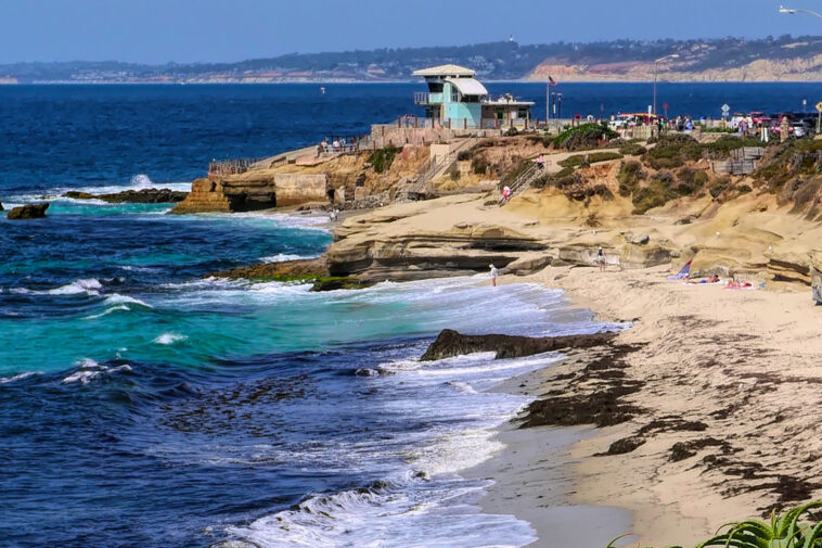 horror-as-body-washes-ashore-near-america’s-top-beach