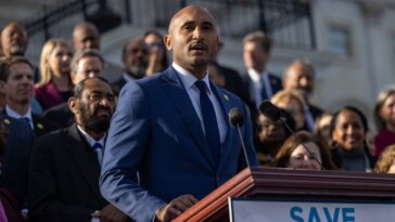 vulnerable-democrats-flip-on-women’s-sports-vote-after-opposing-similar-bills-as-midterms-loom