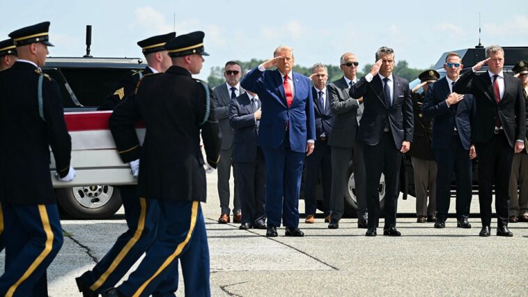 trump-salutes-‘great-heroes’-as-he-attends-dignified-transfer-of-us-service-members-killed-in-jordan,-iraq