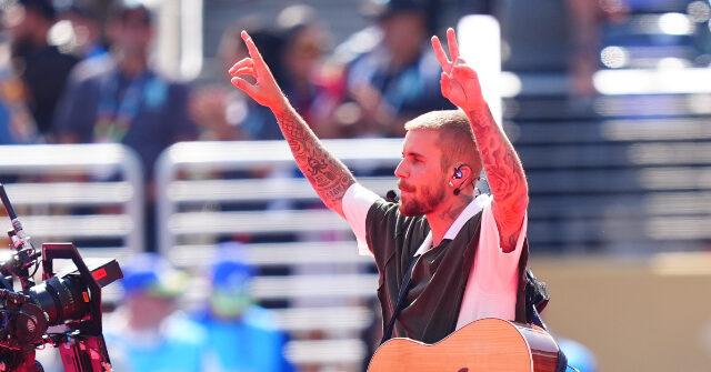 streams-for-justin-bieber’s-‘everything-hallelujah’-rose-more-than-110-percent-after-world-cup-halftime-show