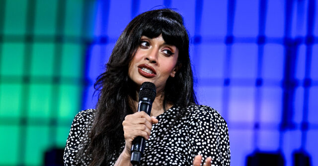 video:-british-actress-jameela-jamil-says-britain-is-‘evil,’-‘f**ked,’-and-‘going-through-a-race-war’