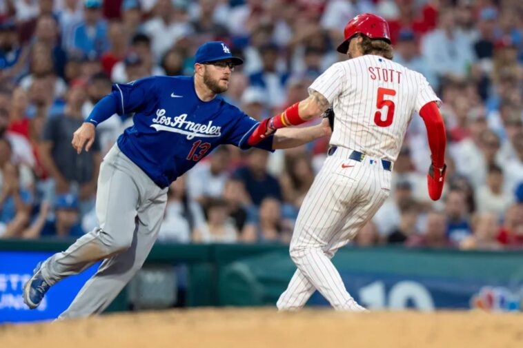 phillies-run-into-another-head-scratching-out-one-day-after-brutal-gaffe:-‘what-are-these-guys-doing?’