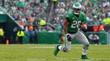 saquon-barkley-sees-‘no-reason-why’-nfl-must-keep-turf-fields-after-fifa-world-cup-required-grass-surfaces