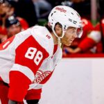 nhl’s-top-american-born-scorer-patrick-kane-signs-deal-to-return-to-chicago-blackhawks