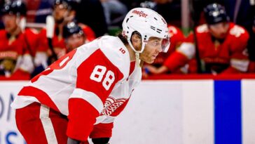 nhl’s-top-american-born-scorer-patrick-kane-signs-deal-to-return-to-chicago-blackhawks