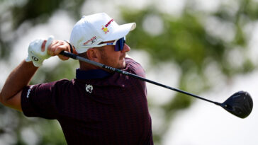 lucas-herbert-breaks-course-record-with-11-under-round-1-at-liv-golf-uk