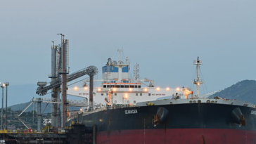 gulf-nations-accelerate-efforts-to-bypass-iran-and-strait-of-hormuz