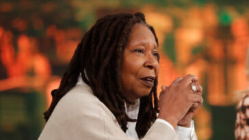 ‘view’-audience-applauds-when-whoopi-goldberg-says-america-must-elect-candidates-in-the-midterms-who’ll-oppose-trump
