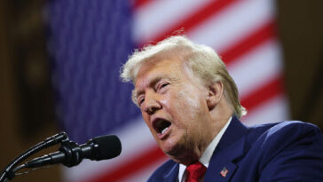 watch:-trump-drags-the-mets-during-georgia-rally:-‘they-lose-all-the-time’