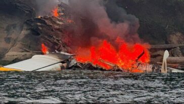 multiple-injured-after-floatplane-makes-emergency-landing,-catches-fire-off-washington-coast