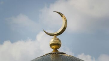 former-catholic-school-could-become-muslim-only-boarding-school