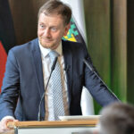 no-more-firewall?-key-ally-of-german-chancellor-merz,-saxony-premier-michael-kretschmer-ignites-controversy-by-suggesting-a-collaboration-with-rightwing-afd