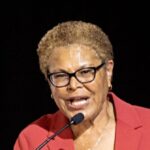 la.-mayor-karen-bass-blames-trump-for-new-increase-in-homeless-numbers