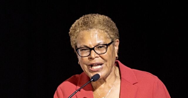 la.-mayor-karen-bass-blames-trump-for-new-increase-in-homeless-numbers