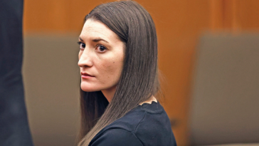 lindsay-clancy-judge-shields-911-call,-autopsy-photos-in-mom’s-triple-murder-trial