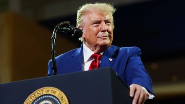 leavitt-vows-trump-will-deliver-‘entertaining’-speech-at-his-return-to-white-house-correspondents’-dinner