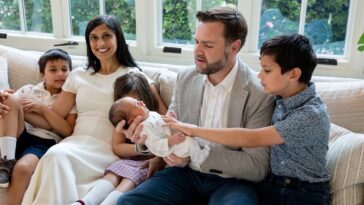 second-lady-usha-vance-shares-family-photos-featuring-newborn-who-is-less-than-1-week-old