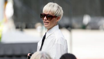 the-answer-to-megan-rapinoe’s-question-is-standing-right-here