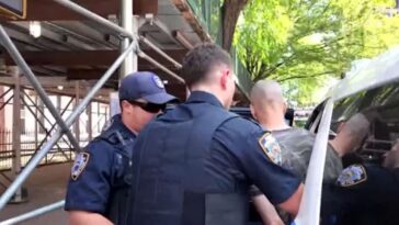 ‘allahu-akbar!’-jewish-and-asian-victims-stabbed-by-man-shouting-islamic-battle-cry-in-mamdani’s-nyc