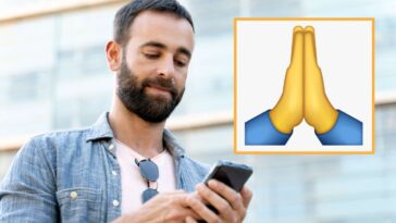 heaven-confirms-prayer-hands-emoji-counts-as-actually-praying-for-someone