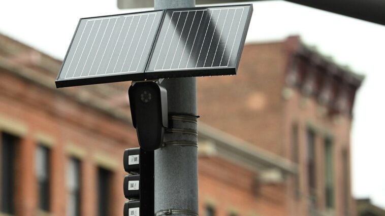 the-surveillance-camera-on-your-street-corner:-lawful-spying-or-constitutionally-problematic?