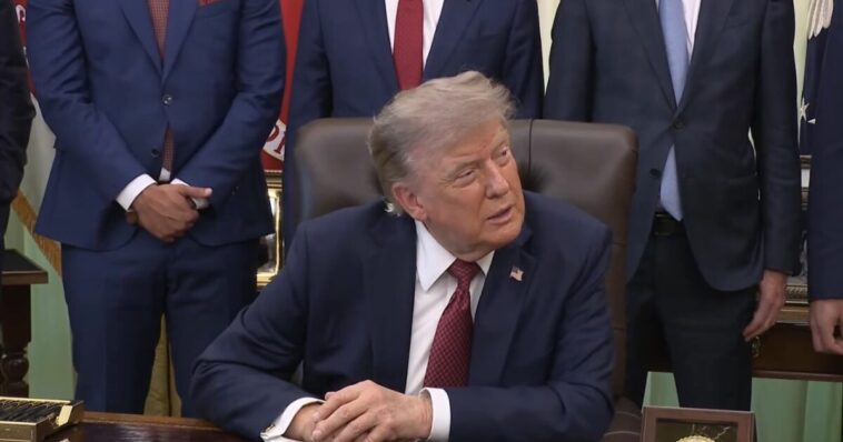 (video)-trump-calls-lebron-james-a-racist-when-asked-if-he’s-better-than-michael-jordan-–-“maybe-he’s-a-racist,-or-maybe-he-doesn’t-like-trump”