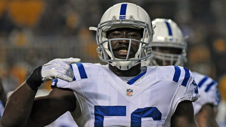 exclusive:-ice-removes-former-nfl-player-daniel-ogama-adongo-after-visa-overstay,-criminal-record
