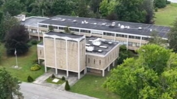 long-island-residents-outraged-over-plans-to-turn-a-former-catholic-seminary-into-a-muslim-school-for-boys-with-a-mosque-(video)