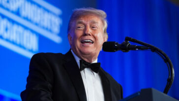 trump-at-wh-correspondents’-dinner-mocks-‘trump-derangement-syndrome’-press
