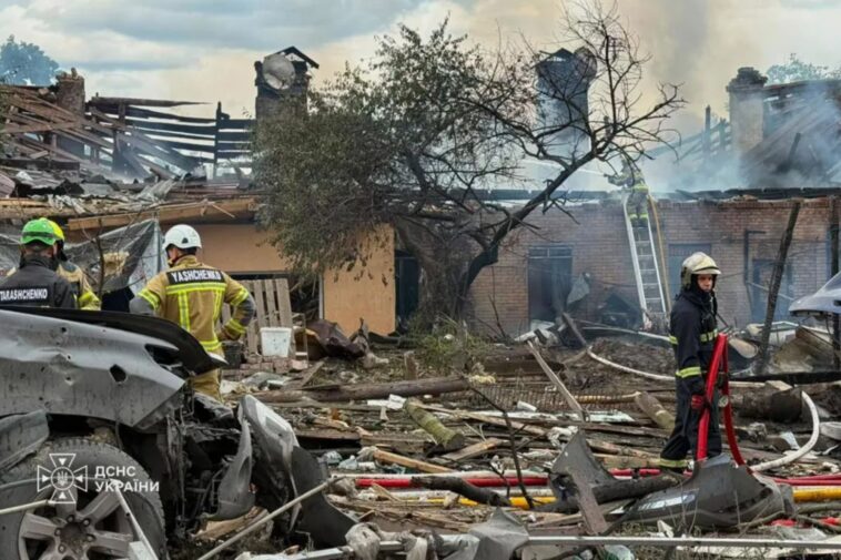 russian-attack-kills-3-in-ukraine-as-romania-downs-second-drone-in-2-days