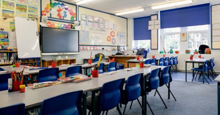 schools-shutter-across-us-opening-door-for-seniors-to-move-in