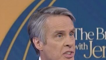 terry-moran:-‘insecure’-trump-is-‘reigning-over-the-country,’-not-presiding