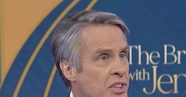 terry-moran:-‘insecure’-trump-is-‘reigning-over-the-country,’-not-presiding