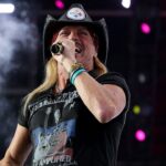bret-michaels-hospitalized-after-7-day-medical-ordeal-left-him-playing-through-‘intense’-pain