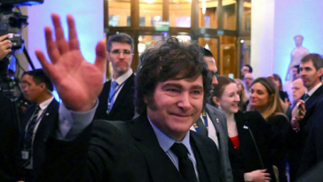 argentina’s-javier-milei-visits-brazil-to-endorse-flavio-bolsonaro’s-presidential-bid