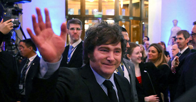 argentina’s-javier-milei-visits-brazil-to-endorse-flavio-bolsonaro’s-presidential-bid