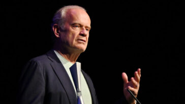 kelsey-grammer-warns-of-danger-facing-americans-who-fail-to-learn-country’s-history:-‘if-you-don’t-know-who-you-are,-you-can-be-controlled’