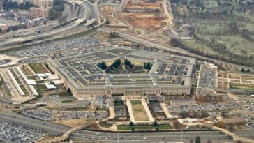 pentagon-official-calls-ex-white-house-ai-architect-‘village-idiot’-in-china-policy-spat